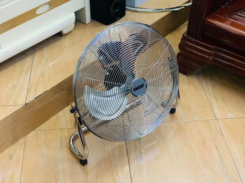 nên mua quạt sàn công nghiệp loại nào tốt nhất